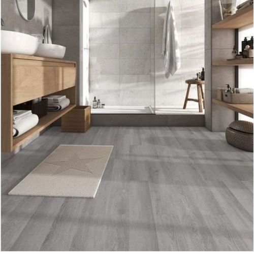 Revêtement de sol en pvc imitation bois gris claire
